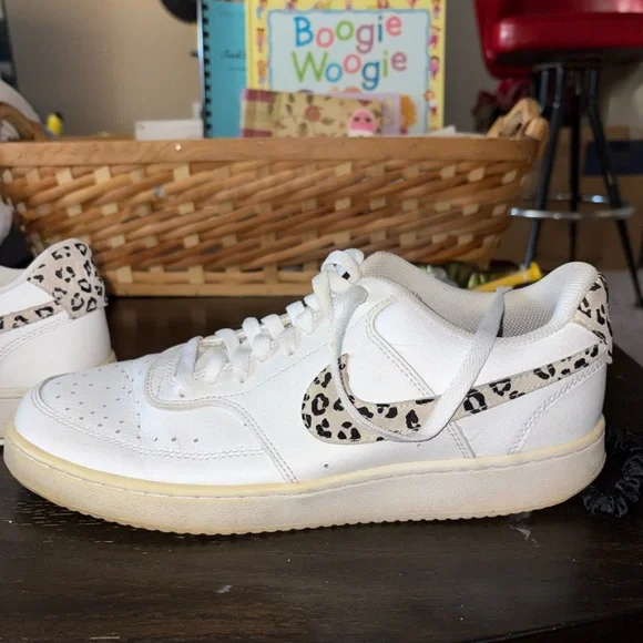 Nike Women's Sneakers - Picture 3 of 8